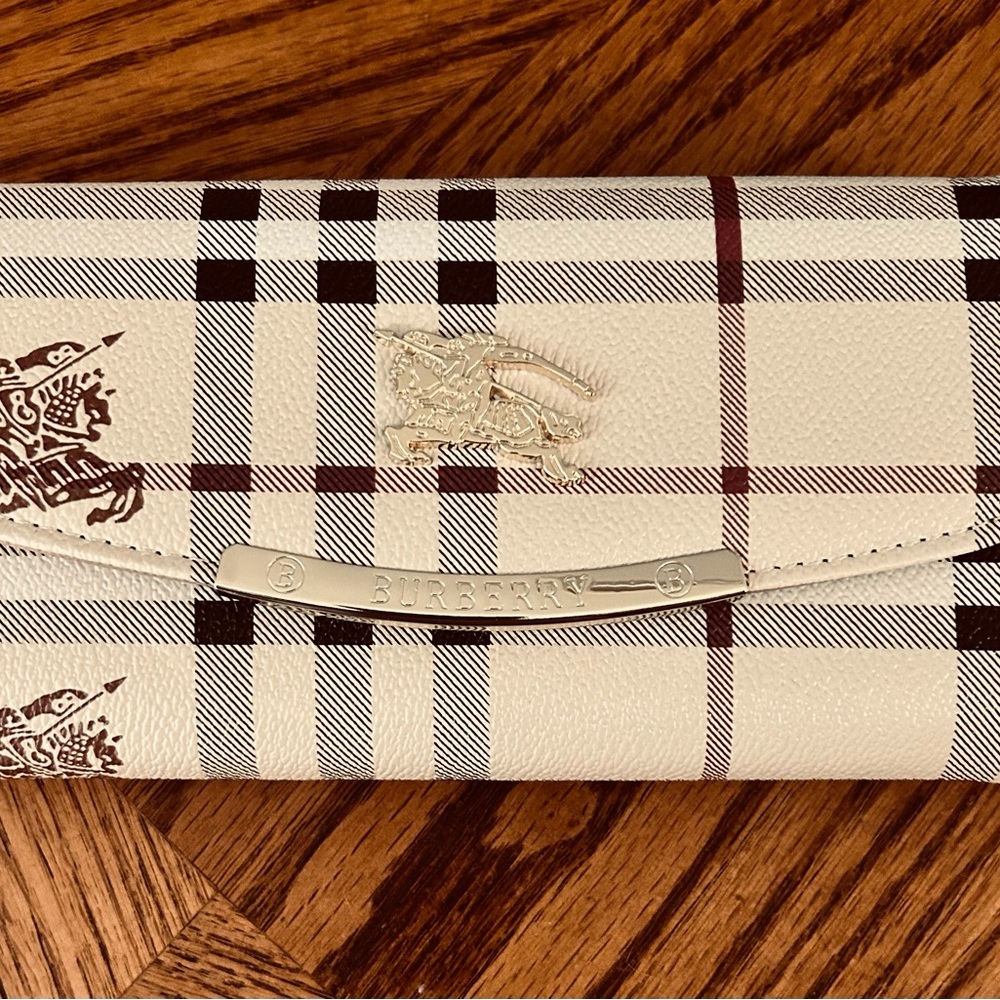 Burberry Cream Checkered Women's Bag